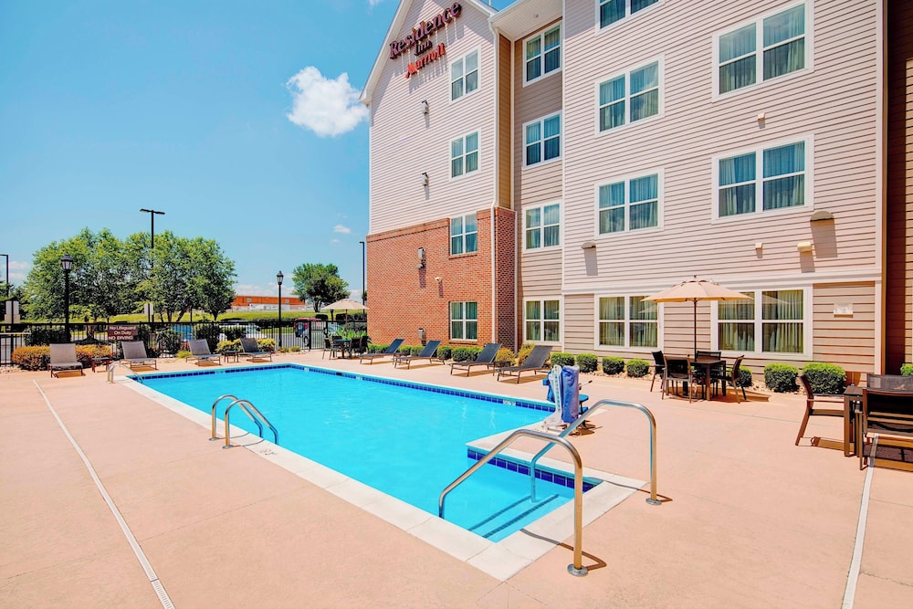 Residence Inn by Marriott Roanoke Airport - photo 10
