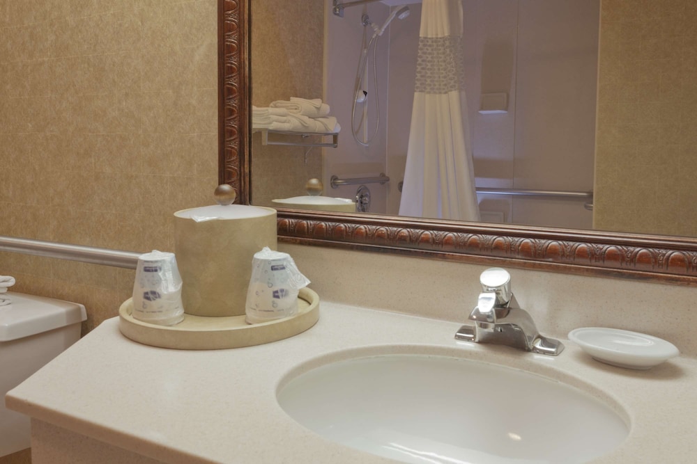 Hampton Inn Las Vegas Summerlin - photo 16
