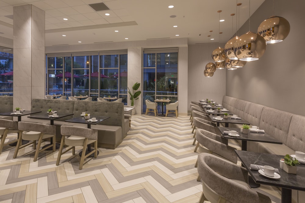 Hilton Garden Inn Seattle Bellevue Downtown WA - photo 42