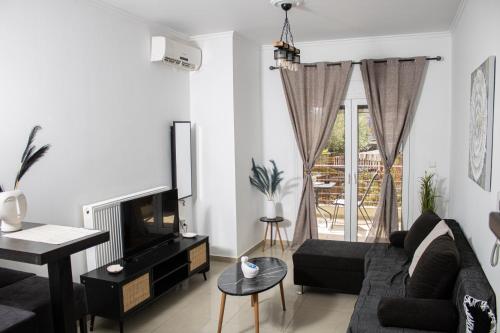 F K Room 3 — 4-Star Luxury Hotel in Aigio, Greece