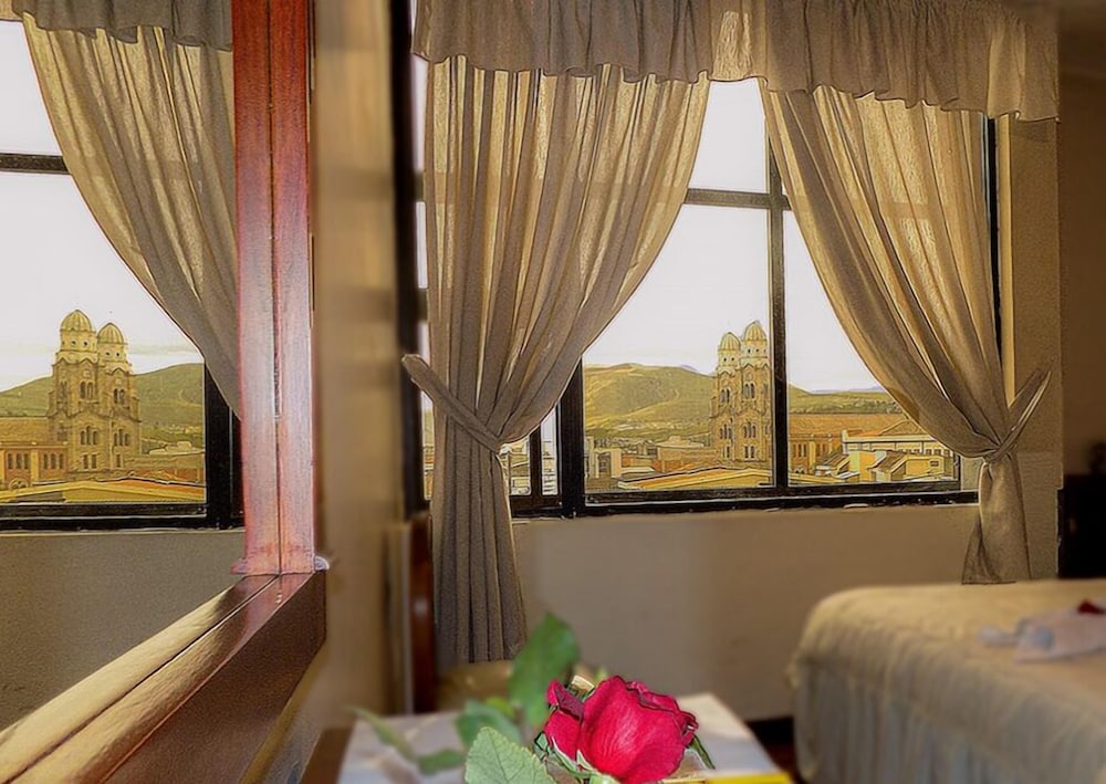 Hotel Masters Suite — Ibarra — photo 3