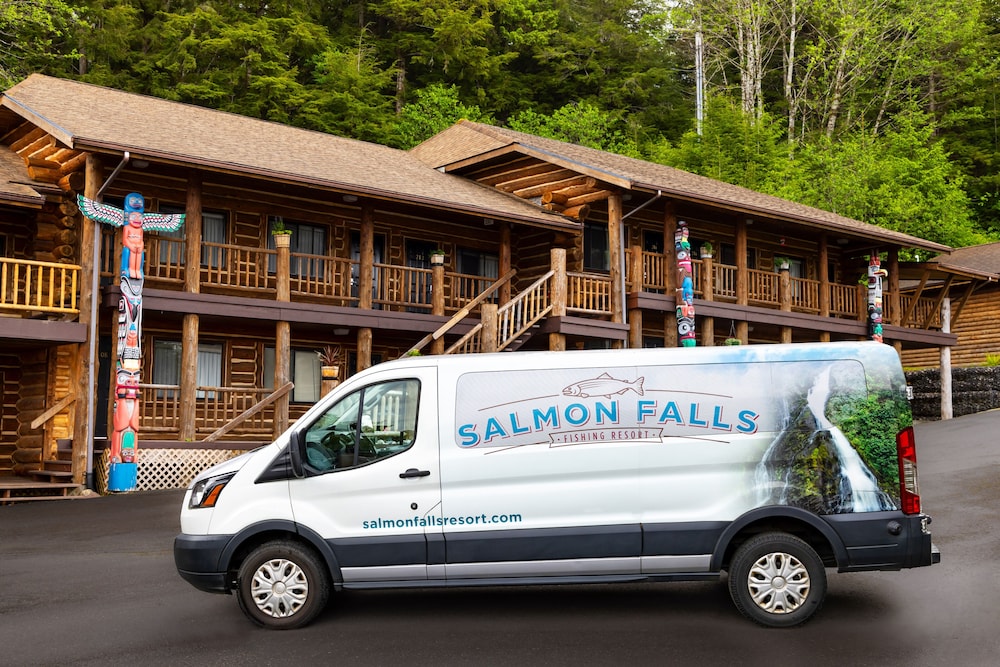 Salmon Falls Fishing Resort - photo 32