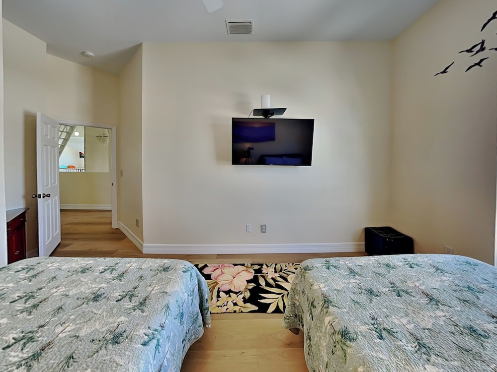 244 Flamingo - photo 28