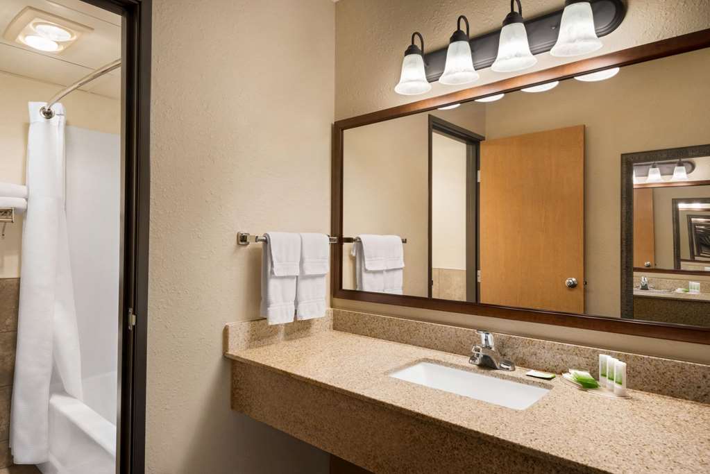 AmericInn by Wyndham Detroit Lakes - photo 37
