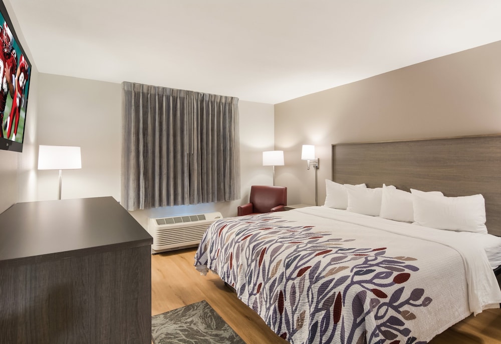 Red Roof Inn Chester - photo 9