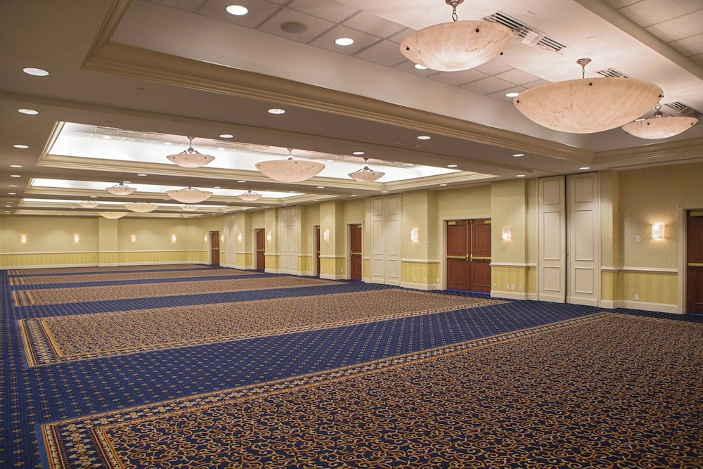 Baltimore Marriott Inner Harbor at Camden Yards - photo 18