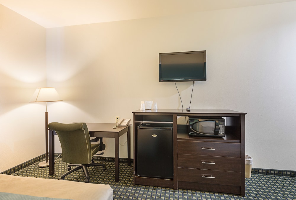 Budget Inn and Suites Texas - photo 21