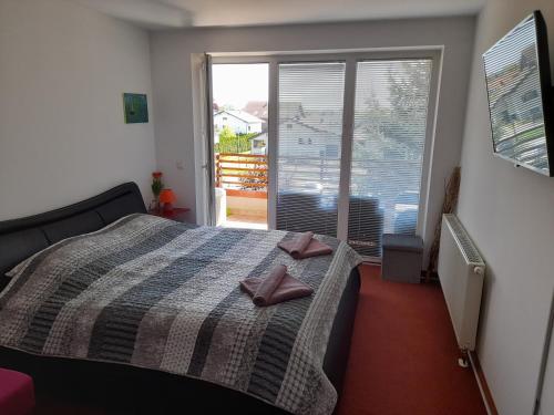 Honey Apartment — 4-Star Luxury Hotel in Moravske Toplice, Slovenia
