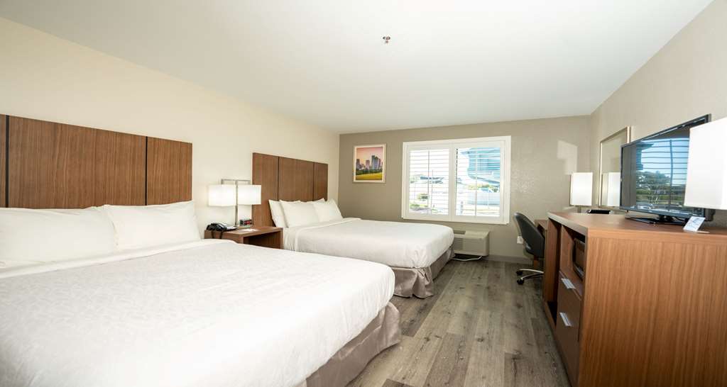 Best Western Houston Bush IAH Intercontinental Airport Inn - photo 2