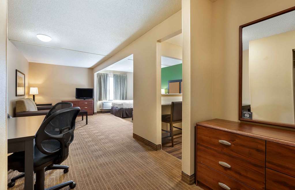 Extended Stay America Suites Evansville East - photo 22