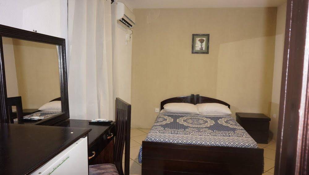 Byblos Hotel