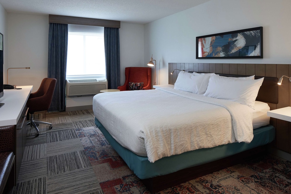 Hilton Garden Inn Evansville - photo 17