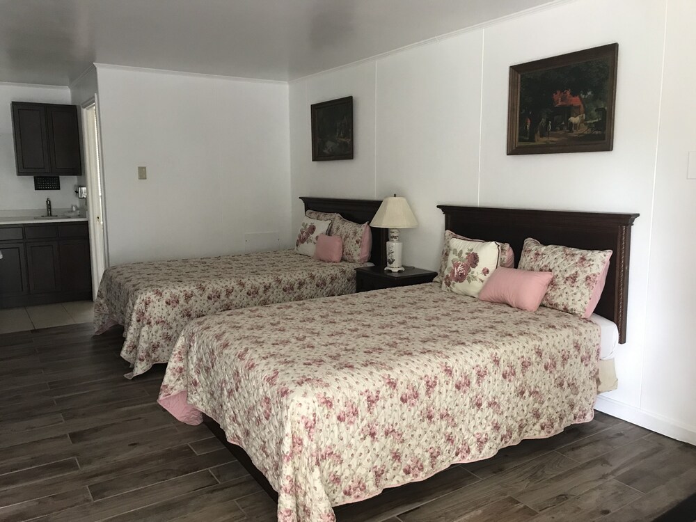 Sunset Valley Motel - photo 19