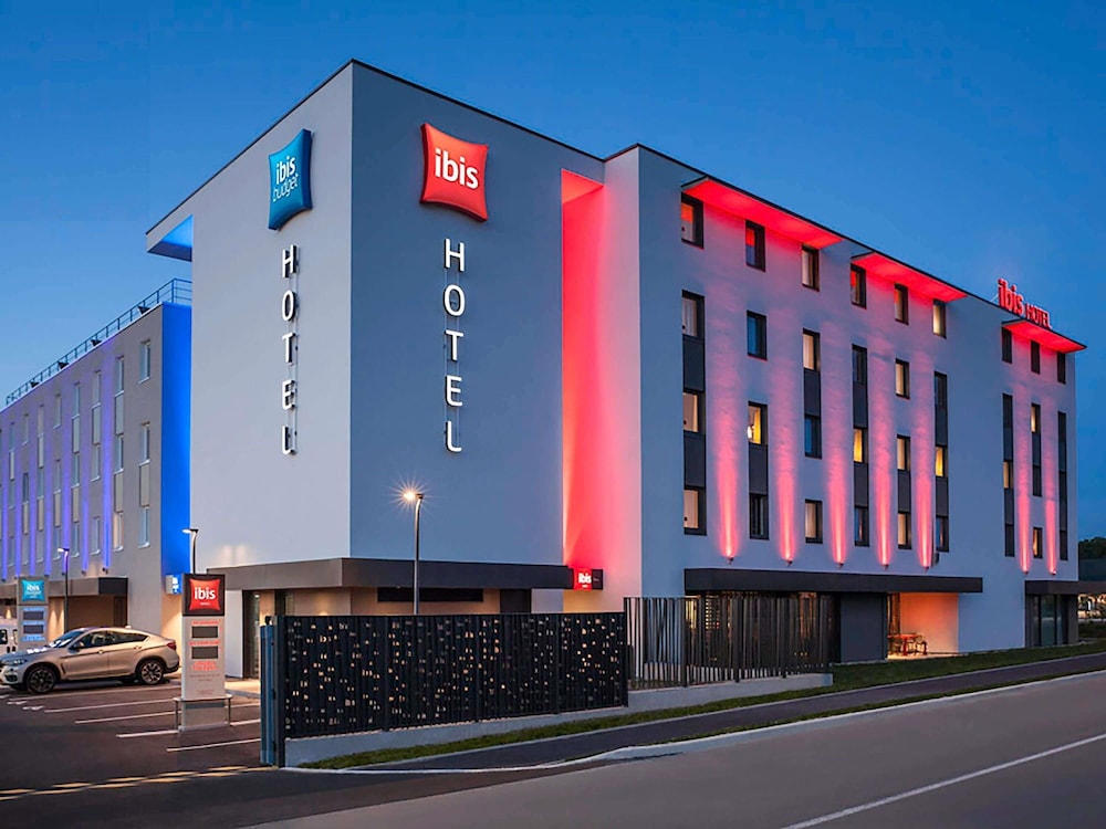 ibis Sens Hotel - carbon neutral hotel in Sens