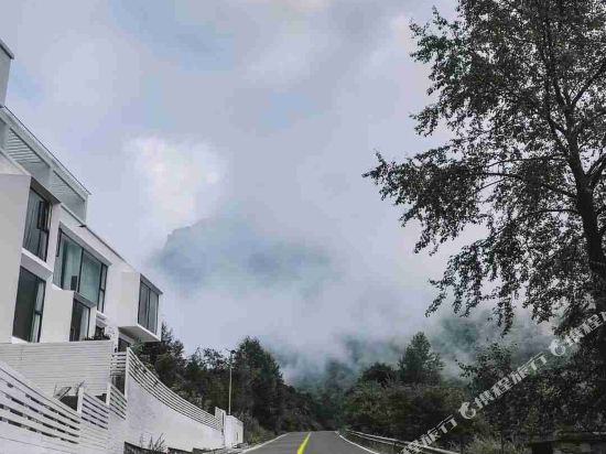 Guanyue Hotel in Meixing, People's Republic of China