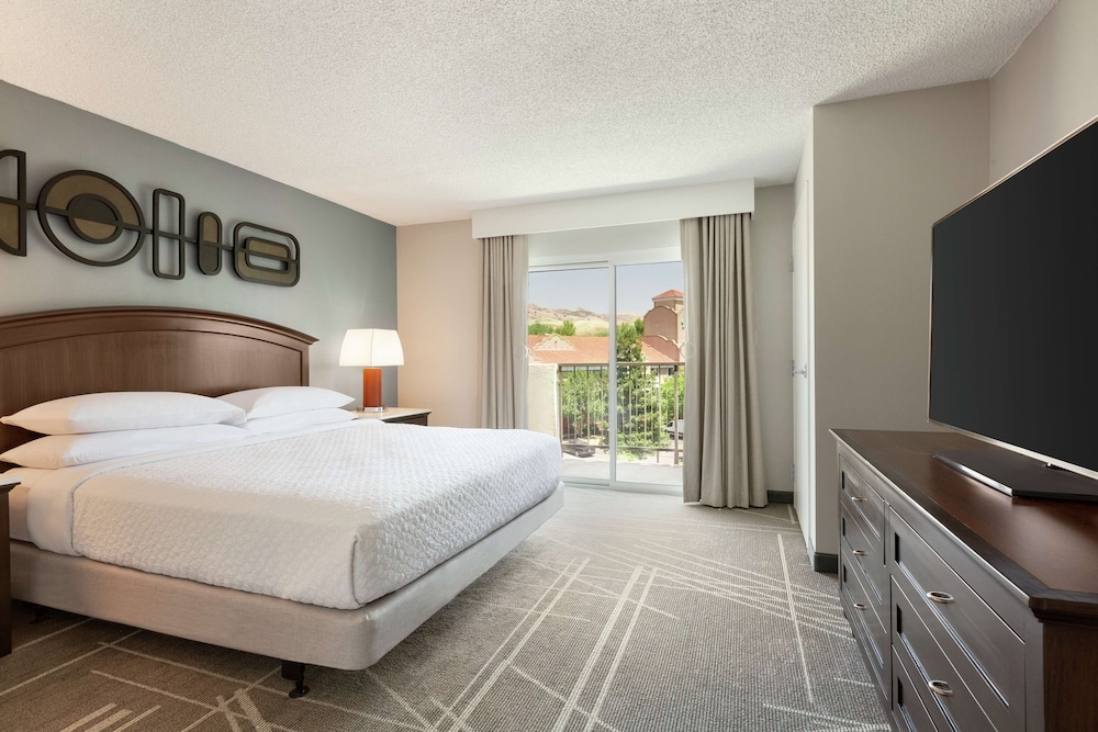 Embassy Suites by Hilton Milpitas Silicon Valley - photo 26