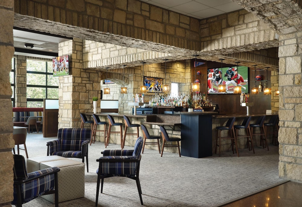 The Oread Lawrence Tapestry Collection by Hilton - photo 117