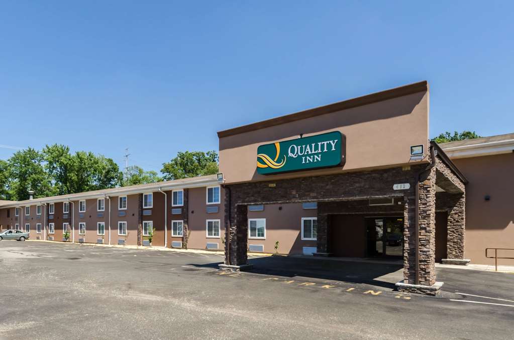 Quality Inn Chicopee Springfield - photo 3