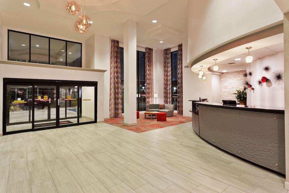 Best Western Plus Columbus North Ft. Moore - photo 4