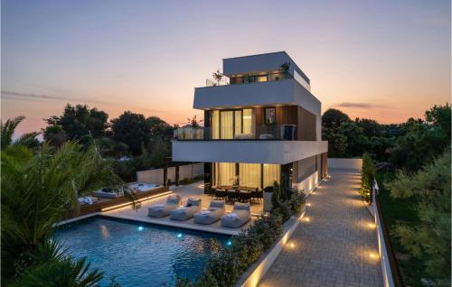 Villa Mowana — 5-Star Luxury Hotel in Privlaka, Croatia