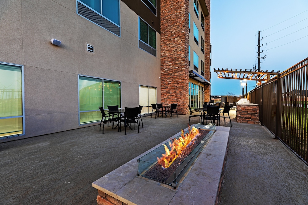 Holiday Inn Express & Suites Houston SW Rosenberg by IHG - photo 28