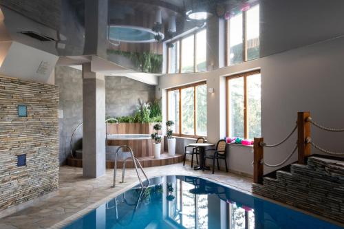 Apartament Turkusowy Viva pod Giewontem Apartamenty — 4-Star Luxury Hotel in Zakopane, Poland