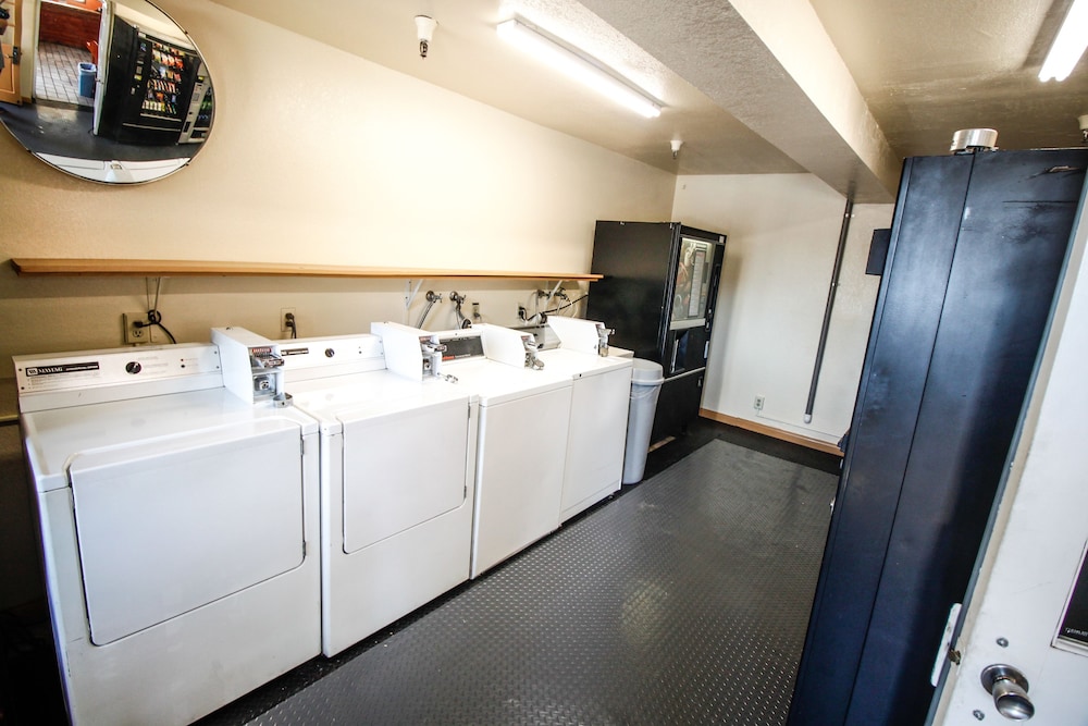 Heritage Inn La Mesa - photo 27