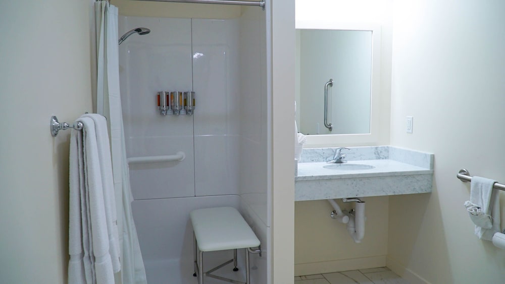 The Circle Hotel Fairfield - photo 32