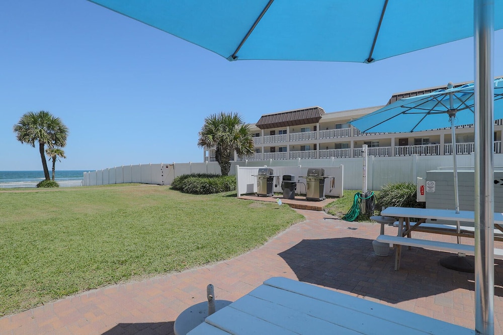 Coastal Waters Inn - photo 197