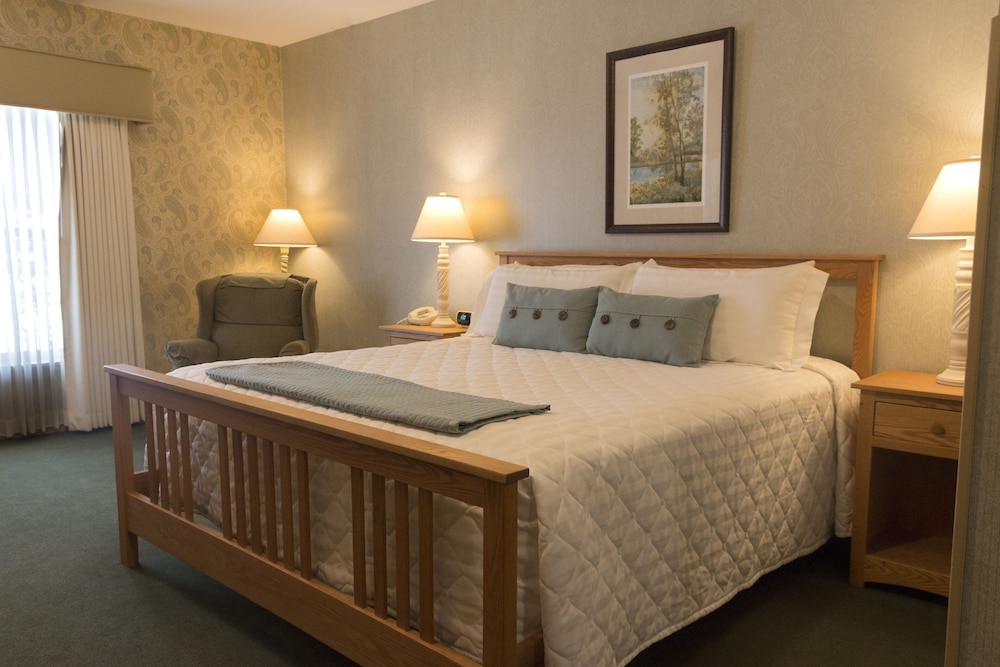 Essenhaus Inn & Conference Center - photo 34