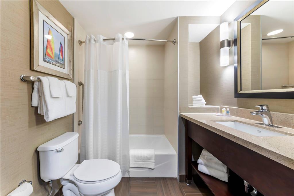 Comfort Suites Miami Airport North - photo 15