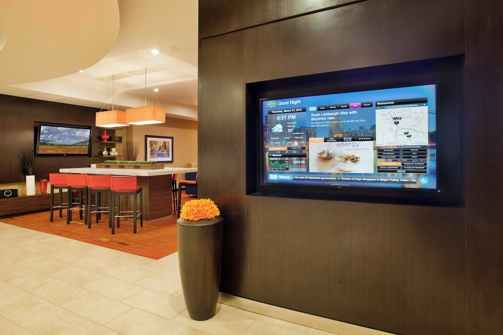 Courtyard by Marriott Pittsburgh North Cranberry Woods - photo 20