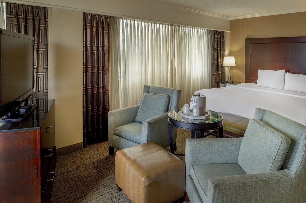 Crowne Plaza St. Louis Airport by IHG - photo 92