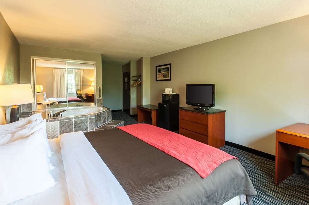 Quality Inn Solomons Beacon Marina - photo 12