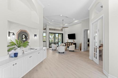 Sweet Waterfront Retreat in Marco Island, United States