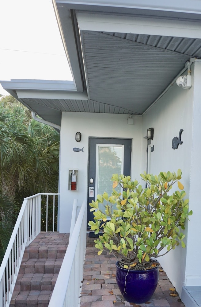 4145 By The Sea Inn & Suites - photo 100
