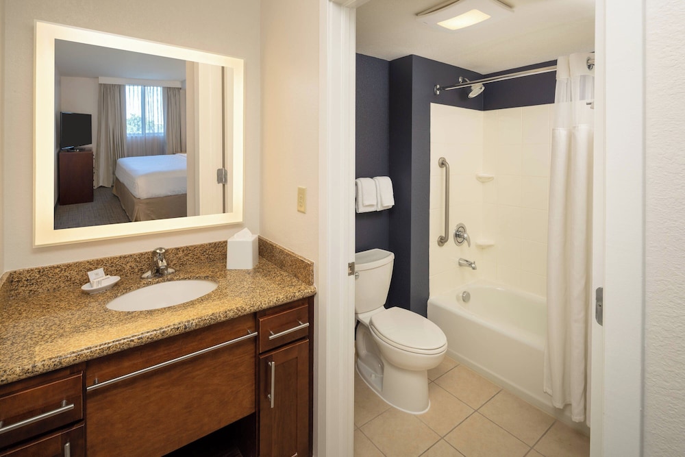 Residence Inn by Marriott Miami Airport - photo 7