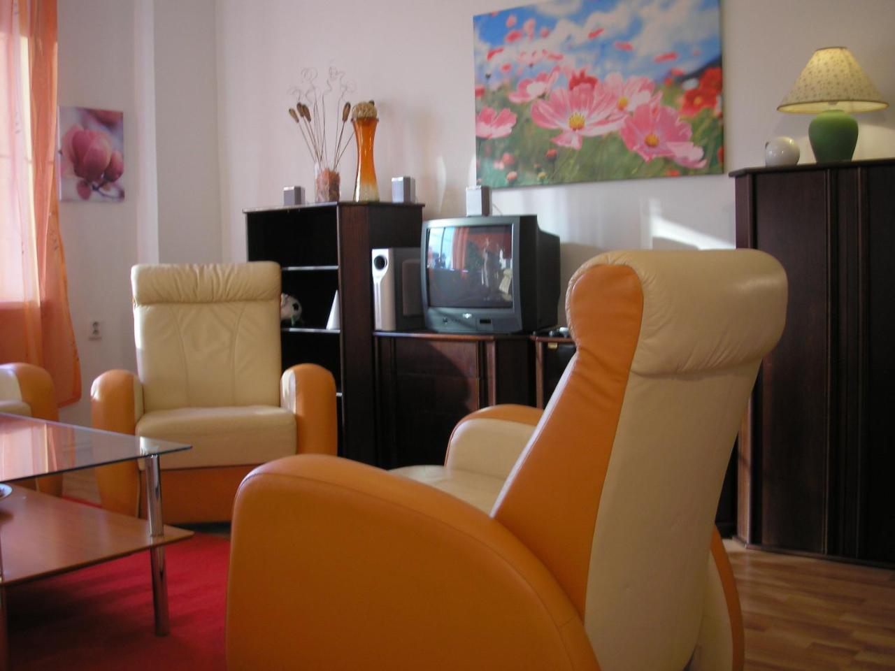 Vacation Apartment up to 10 — 4-Star Luxury Hotel in Bratislava, Slovakia