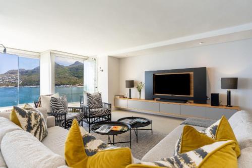 Stylish ocean side apartment