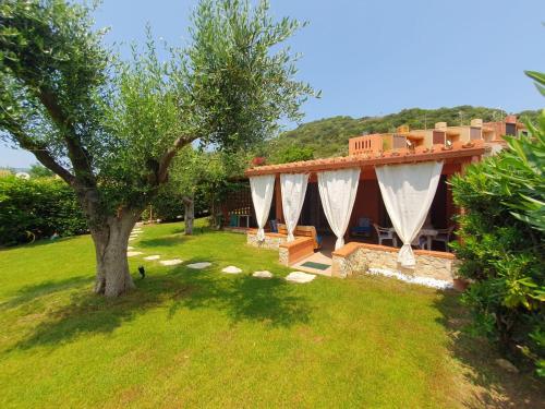 Villa ValePina — 4-Star Luxury Hotel in Villasimius, Italy