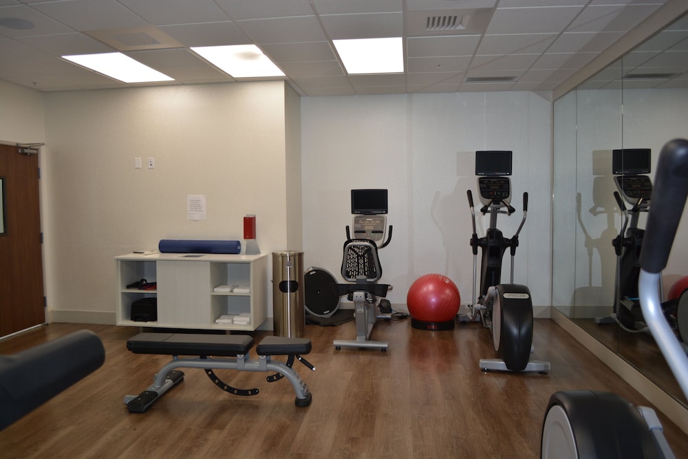 Holiday Inn Express & Suites Liberal by IHG - photo 34
