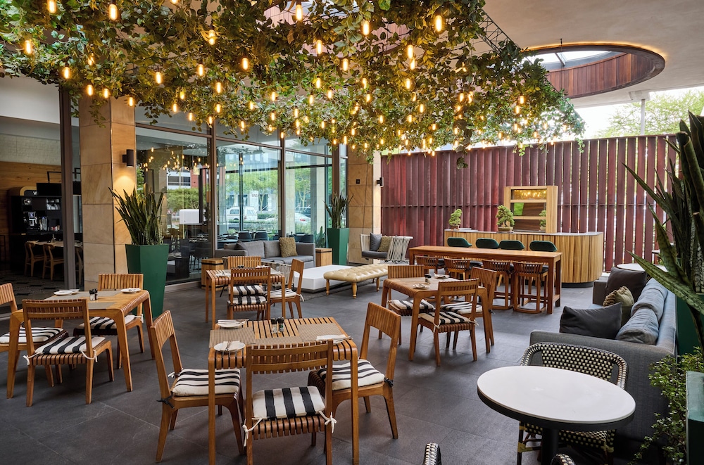 Century City Hotel Urban Square — 4-Star Luxury Hotel in Cape Town, South Africa