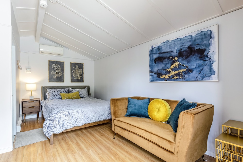 Motel Rideau — hotel in Brossard