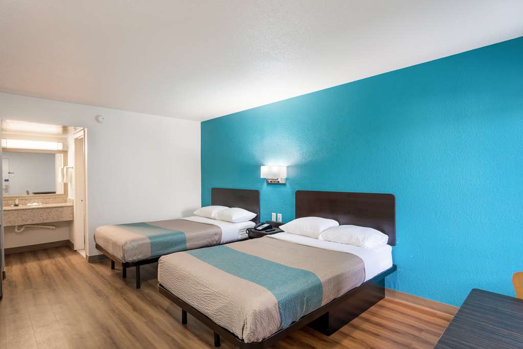 Motel 6 Lexington KY Airport - photo 13