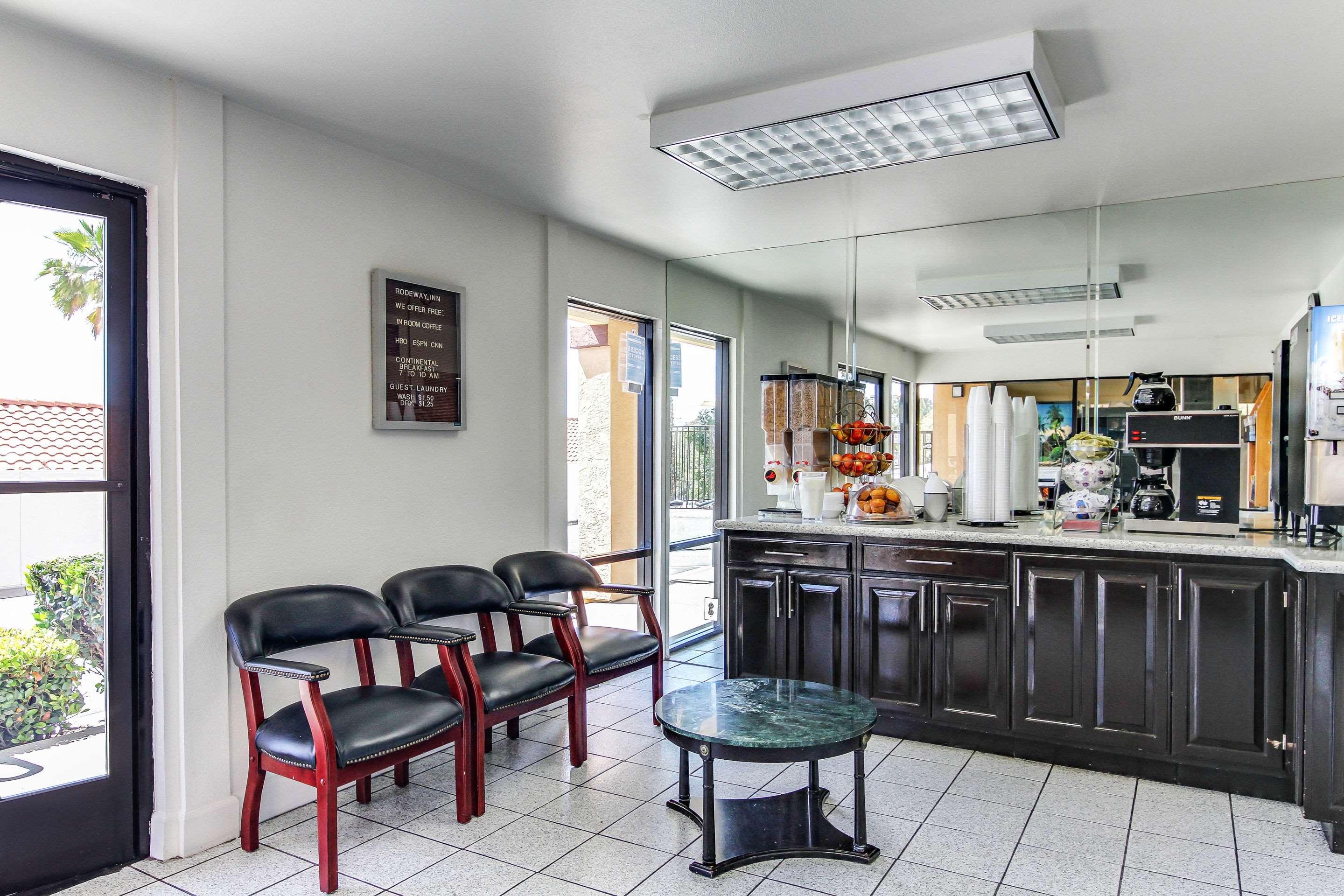 Rodeway Inn San Ysidro - photo 21