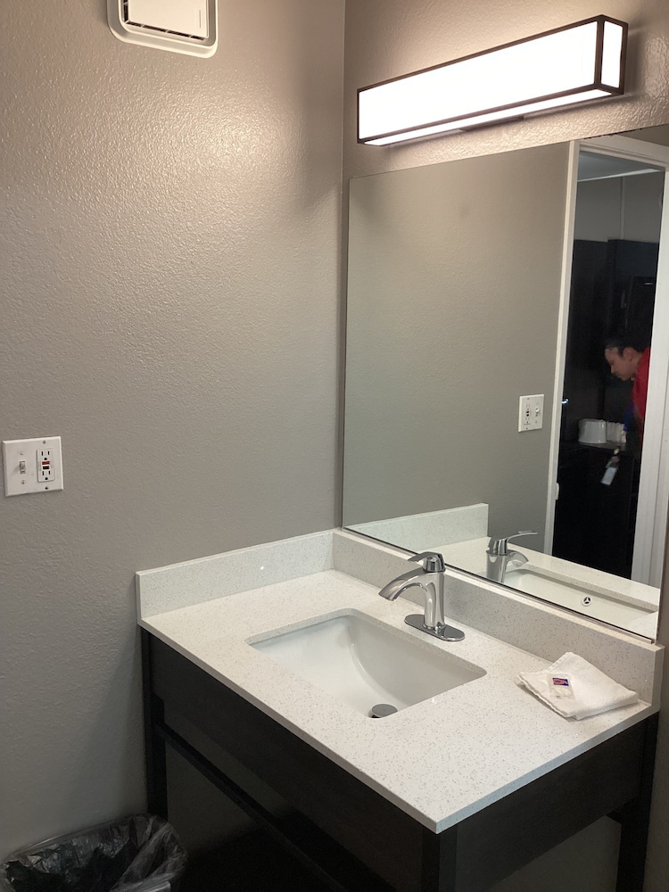 Motel 6 Reno NV Livestock Events Center - photo 17