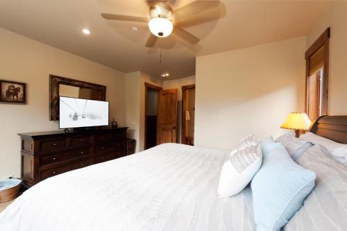 Twilight 48 Penstock Court - photo 29
