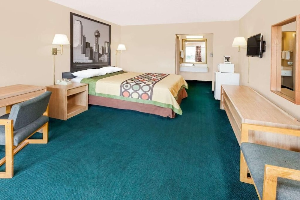 Arya Inn Extended Stay — Longview