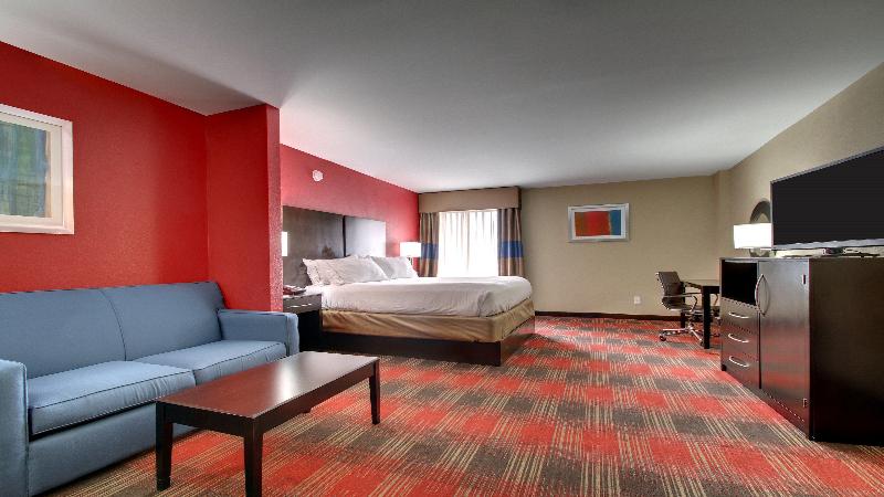 Holiday Inn Express & Suites Jackson Downtown Coliseum by IHG - photo 27