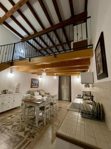 A Casa Di Dora — 4-Star Luxury Hotel in Bari, Italy